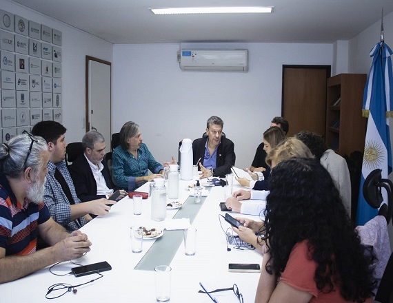 Gremios universitarios impulsarán una ley para garantizar el financiamiento de la educación superior