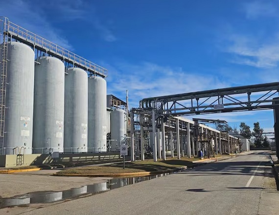 Dictaron la conciliación obligatoria por el conflicto en la Petroquímica Río Tercero