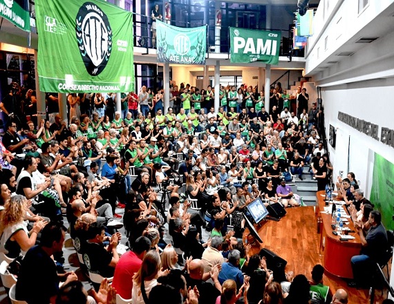 ATE declara estado de alerta, exige reabrir las paritarias y un aumento de emergencia