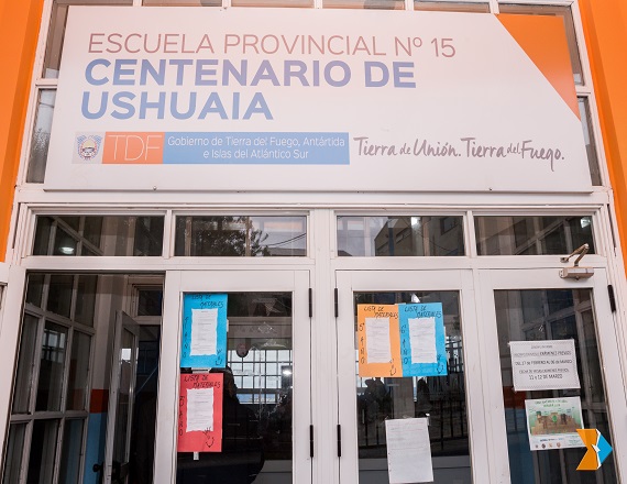 Ante un nuevo hecho de violencia en una institución educativa, hubo desobligaciones y movilizaciones  
