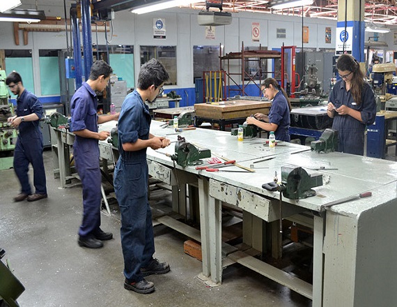 “Recortar educación técnica es recortar futuro, trabajo y soberanía productiva”, AMET Tierra del Fuego