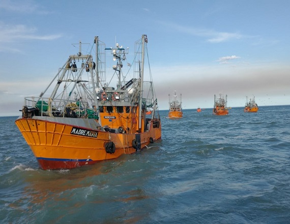 Los gremios navales declararon el estado de alerta y movilización y posibles medidas de acción directa por una importante reducción salarial 