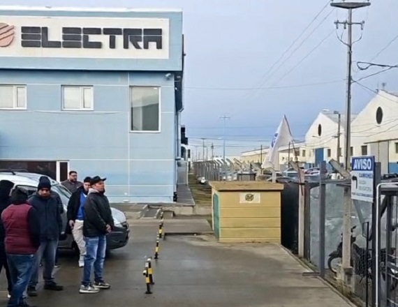 Trabajadores ocupan la planta de Aires del Sur 