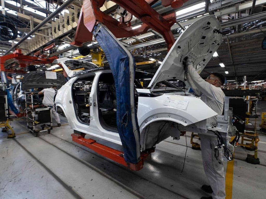 Stellantis paralizará por completo por otras dos semanas su planta de El Palomar 