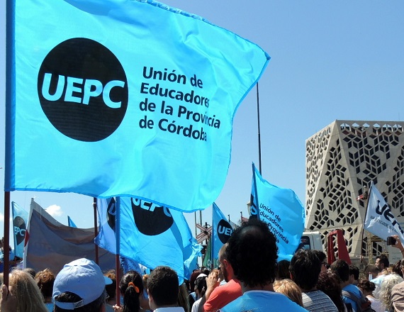  Los docentes de Córdoba rechazaron la tercera oferta y van a una paro por 72 horas