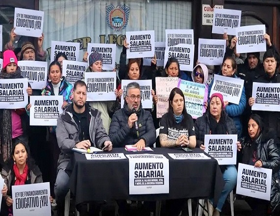 En una jornada clave en la Legislatura, SUTEF reclamó por OSEF, educación pública, y paritarias urgentes