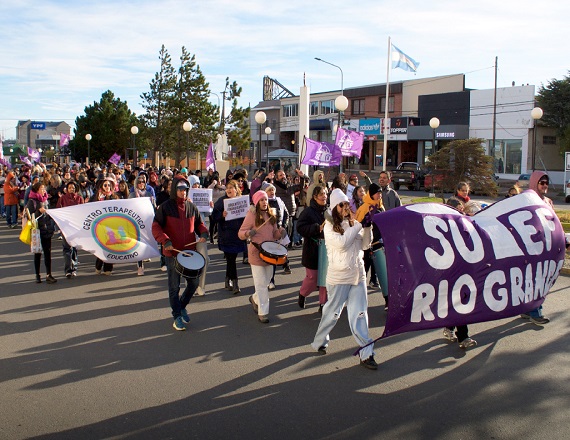 Vuelven a parar los docentes de Tierra del Fuego