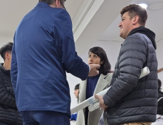 “Donar dos mapas no tapa el ajuste a la Educación Técnica”, SUTEF