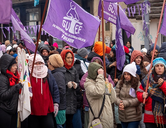 Continúan las acciones gremiales de docentes de Tierra del Fuego 