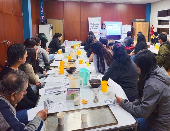 Capacitaciones laborales a estudiantes de los CENS