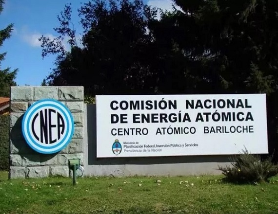 Cesaron 170 contratos en la Comisión Nacional de Energía Atómica 