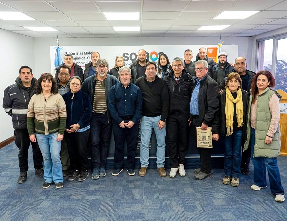 Canals recibió a representantes de la Federación Argentina de Trabajadores Viales 