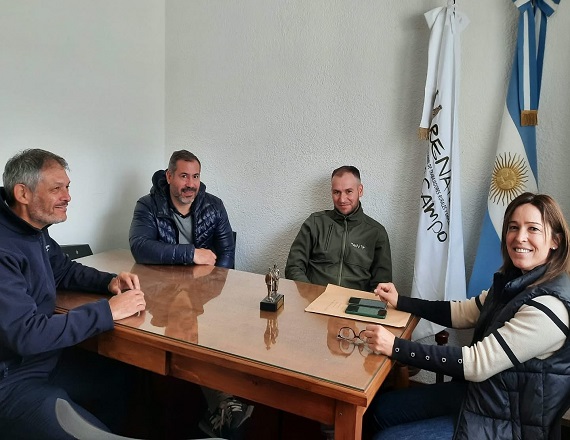 El RENATRE y la Dirección Nacional de Migraciones coordinan acciones preventivas vinculadas al trabajo rural en La Pampa