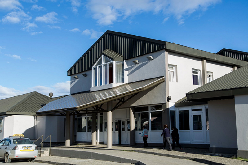 El Gobierno de Tierra del Fuego contrata médicos itinerantes a razón de $100.000 por 15 días de prestaciones, mas vivienda en Chacra 13.