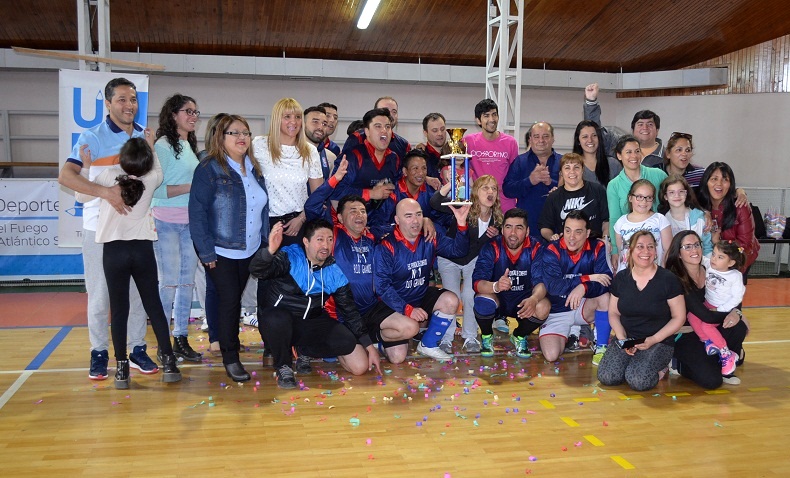 Colegio Piedrabuena, campeón del Torneo de Futsal UDA 2017.