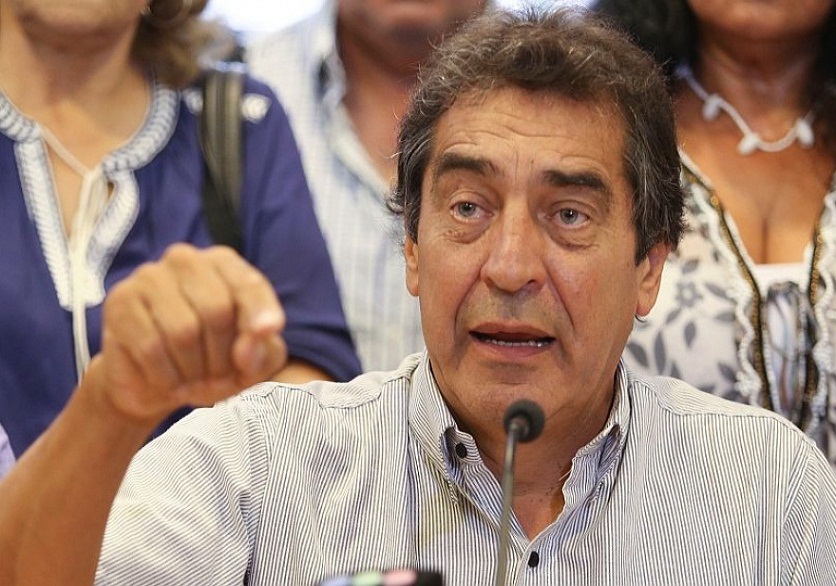 Sobre quien, o quienes, estarán al frente de la entidad sindical, el Secretario General de ATE nacional respondió, “eso lo definiremos en el transcurso de la semana”.