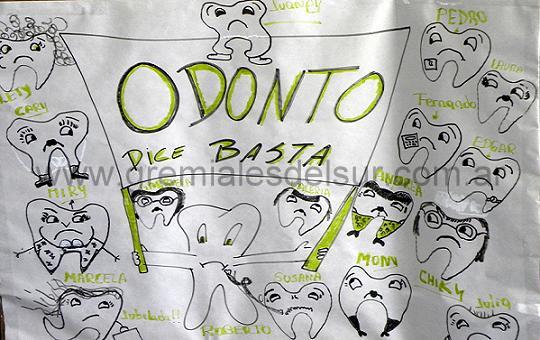 Odontología presente en el hall del Hospital 