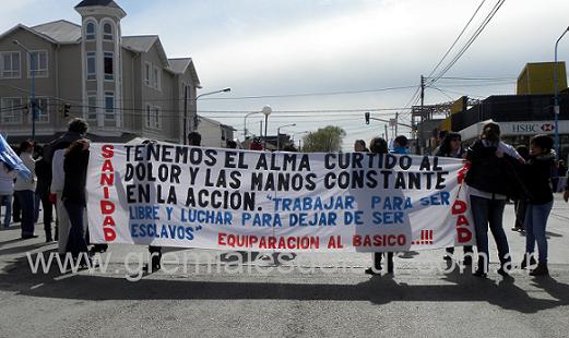 Los trabajadores de la salud cortaron San Martín y 9 de Julio