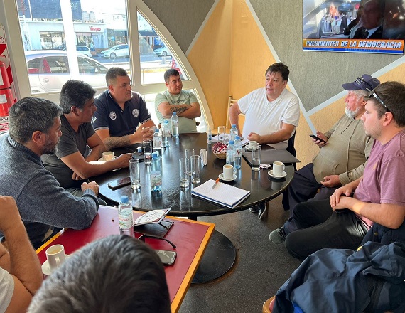 Los puertos de San Antonio Oeste, Caleta Paula, San Julián, y Punta Quilla, fueron visitados por el Secretario General de la Federación de Estibadores Portuarios Argentinos (FEPA), Marcelo Osores.