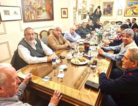 La decisión de no judicializar Ganancias se basó en el informe técnico elaborado por Abogados de la CGT. La conclusión es que la CGT no tiene legitimidad para actuar ante la Justicia porque no cubre universalmente el reclamo colectivo.