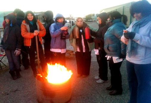 Escuela N潞 7. Foto: Docentes en lucha