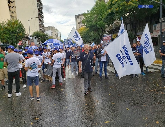 UTICRA analizó  el alarmante impacto de la crisis, que se traduce en la pérdida de más de 7.000 puestos de trabajo desde inicios de 2024. Varias empresas podrían abandonar la fabricación local para volcarse a la importación.