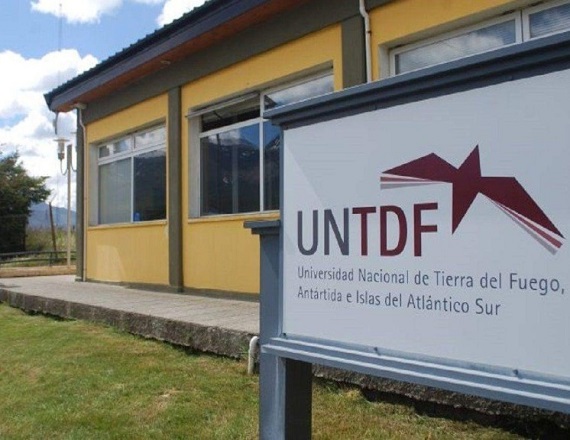 “Dada la gravedad de la situación de la Ilegítima Dirección del IEC, resulta necesario suspender los plazos del cronograma electoral”, remarcaron los Consejeros del espacio “Voces del IEC” de la UNTDF.