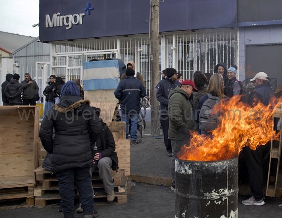 “Pregúntenlen a las empresas o a la UOM, a ver que les dicen”, fue la respuesta de la Melella tras ser consultado de por qué no se logró firmar el acuerdo con la participación de la provincia de Tierra del Fuego.