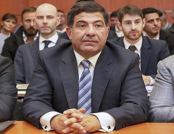 Ricardo Echegaray fue condenado en el año 2021 a cuatro años y ocho meses de prisión y a la inhabilitación perpetua para ejercer la función pública por ser considerado autor de la maniobra de defraudación al Estado.