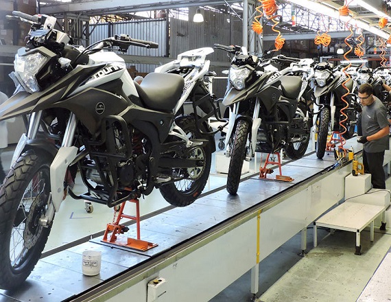 El sector industrial fue golpeado duramente por la crisis económica que generó el Gobierno de Javier Milei y la apertura de importaciones provocó una fuerte reducción de la mano de obra nacional.