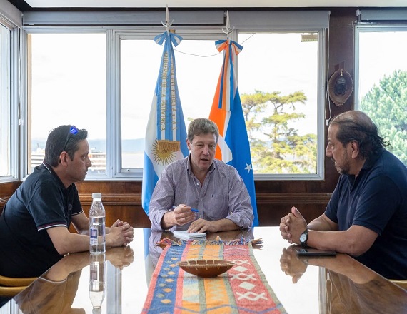 “La industria fueguina está siendo muy afectada, como toda la industria del país, por la actual política económica y macroeconómica que lleva adelante el Gobierno nacional”, dijo el titular de la UOM Río Grande, Oscar Martínez.