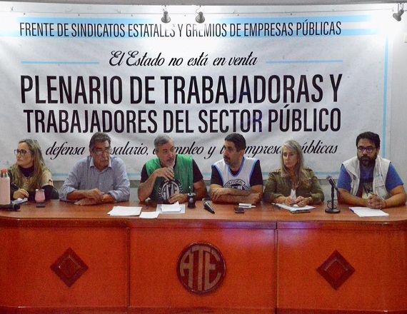 “Este proyecto se tiene que caer completo y para que eso suceda tenemos que salir a las calles antes de su tratamiento en el Senado. En esta iniciativa se expresa una lucha de clases que tenemos que ganar”, señaló Rodolfo Aguiar.