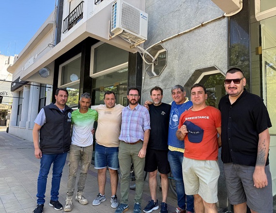 Son empleados con más de 20 años de antigüedad los que reclaman a la empresa Fideos Italia de Tandil por el pago que les corresponde por todo el tiempo de trabajo en la compañía.