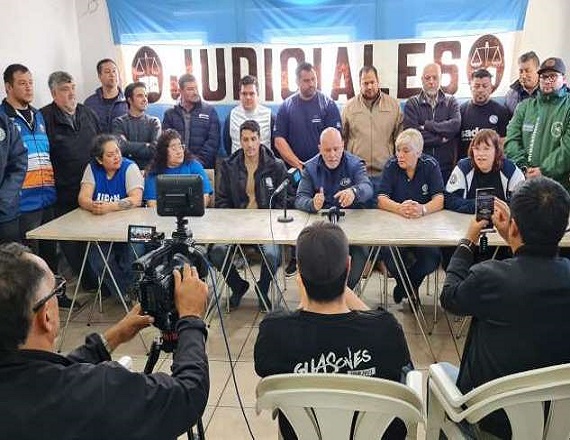 “La única manera de defender los derechos obtenidos es organizados, en la calle, y con representación en los lugares donde se toman las decisiones”, remarcó Daniel Rivarola.