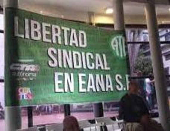 Hoy tenemos que ser capaces de valorar y reconocer a todos aquellos trabajadores que a pesar de la adversidad mantuvieron con su lucha encendida la llamita de la esperanza en el sector”, concluyó Rodolfo Aguiar.