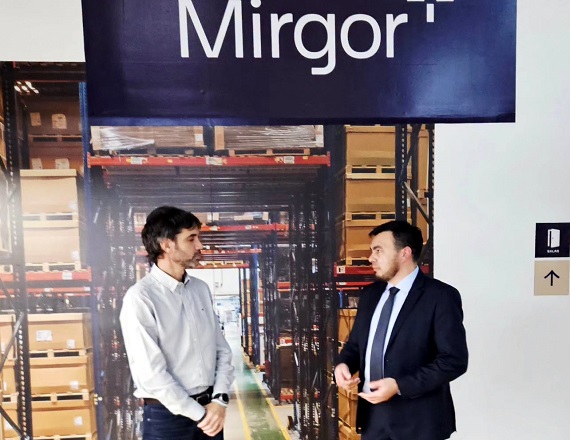 Miguel Rodríguez ni siquiera comenta que el Grupo Mirgor intenta modificar sustancialmente las condiciones de trabajos de todos sus operarios con un programa de 12 puntos que significa una “Reforma Laboral” propia y a su gusto.