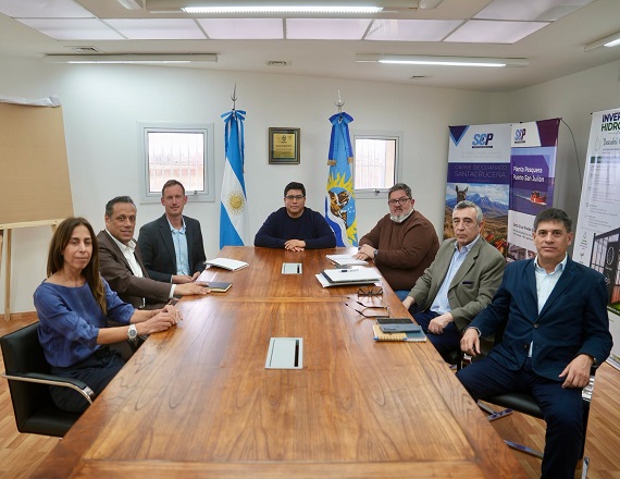 “En la próxima reunión también participarán los representantes de todos los gremios con presencia en el yacimiento. Queremos diálogo y acuerdos, pero también una minería que genere trabajo para nuestra gente”, indicó Claudio Vidal.