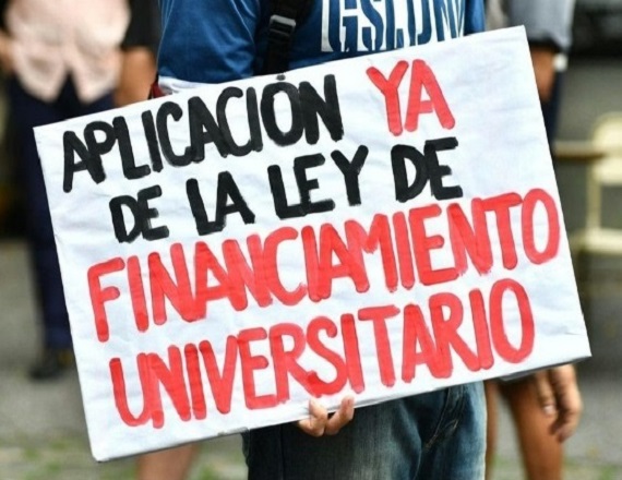 “El decreto ha funcionado como un mecanismo extraconstitucional”, sostuvo el Juez Cormick y remarcó que, “configuró una figura de instancia de veto no prevista en la Constitución Nacional”.