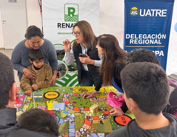 La actividad permitió fortalecer, junto a UATRE, y la comunidad educativa, las acciones de sensibilización y prevención orientadas a proteger los derechos de niños, niñas y adolescentes en contextos rurales.