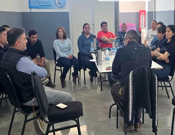 El Sindicato de Petroleros Jerárquicos continúa promoviendo la participación de sus representados y reafirmando su compromiso con el acompañamiento y la defensa de los intereses de los trabajadores.