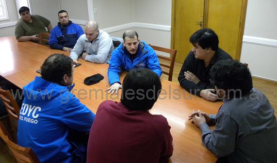 Emanuel Trentino, Secretario General de UTEDYC, reunido con Concejales de Río Grande