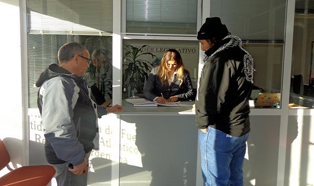 Martinez ingresó el pedido de reunión con la Comisisón Nº 5 de la Legislatura fueguina