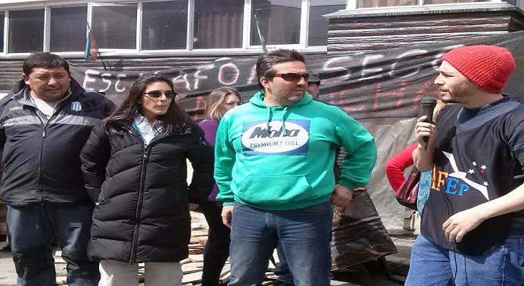 Roberto Camacho (ATE); Paula Chinquini (SIPROSA); Horacio Catena (CTA); y José Gómez (AFEP)