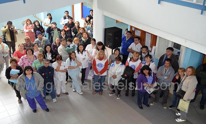 Trabajdores del HRRG revivieron la represión del 2001 