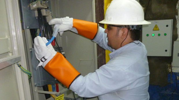 Luz y Fuerza anunció un paro por 24 horas para el 30 de marzo en todo Chubut