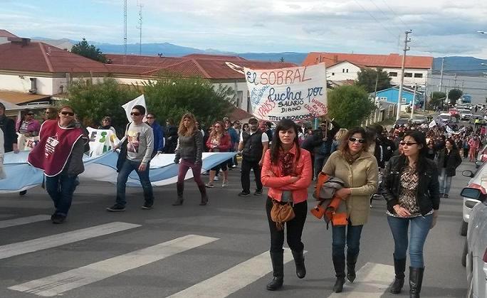 Desde SUTEF denunciaron que una importante cantidad de docentes siguen sin cobrar sus salarios