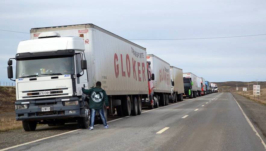 Continúa el paro por tiempo indeterminado de los aduaneros de Chile