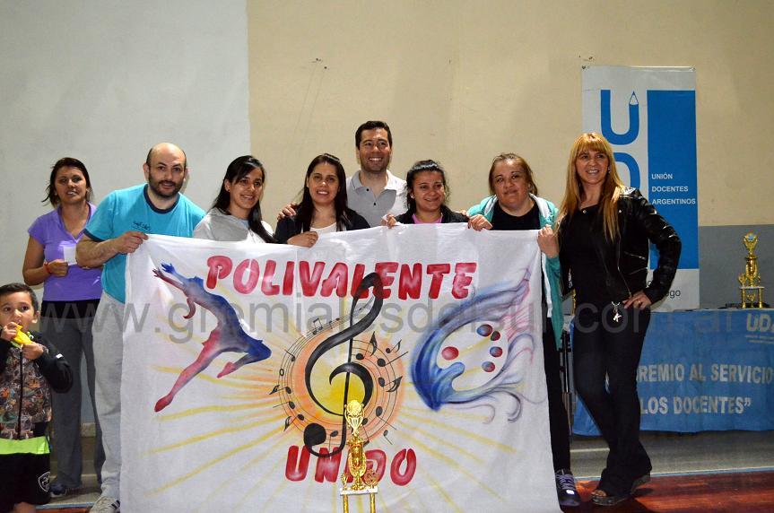 Colegio Polivalente de Arte, segundo en la categoría mixta.