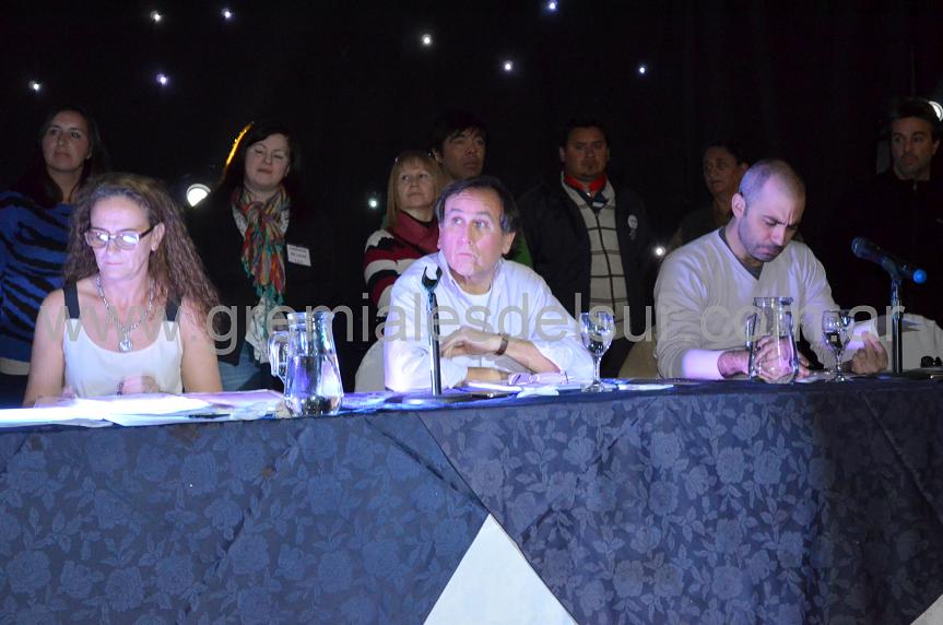 Marcela Carcer, Raúl Aciar y Néstor Sánchez Otharán, en la disertación brindada en Río Grande.